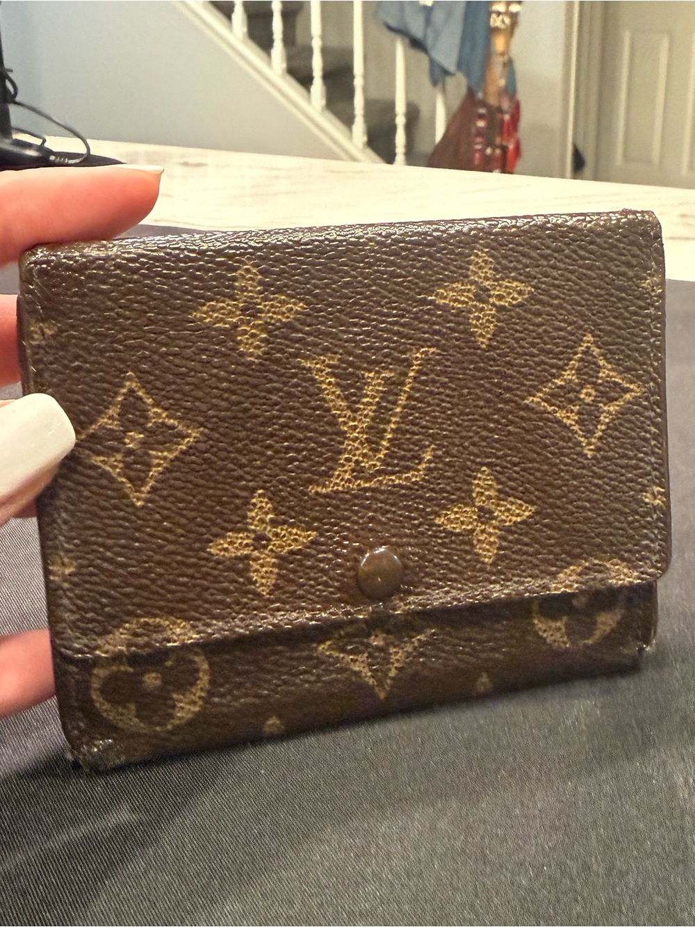 Authentic Louis Vuitton Monogram Compact Bifold Wallet Snap Closure + COA - Picture 1 of 16